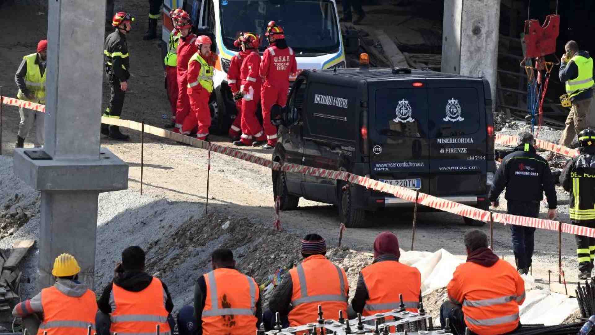 Immagine di Dopo la strage stretta su sicurezza. Il Papa: «Sicurezza sui luoghi di lavoro»