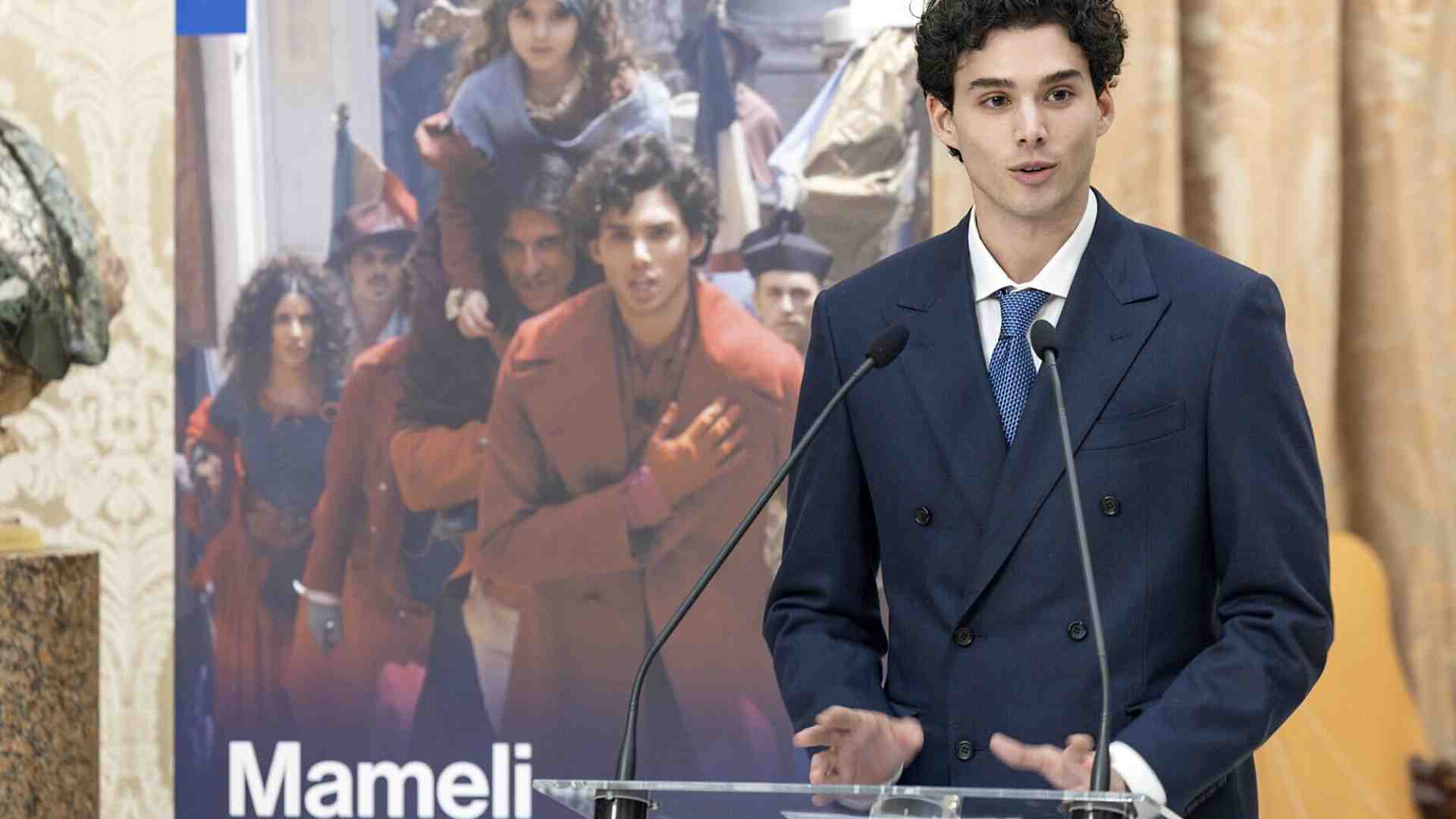 Immagine di Fratelli di fiction. La storia torna in Rai ed è subito autocoscienza nazionale