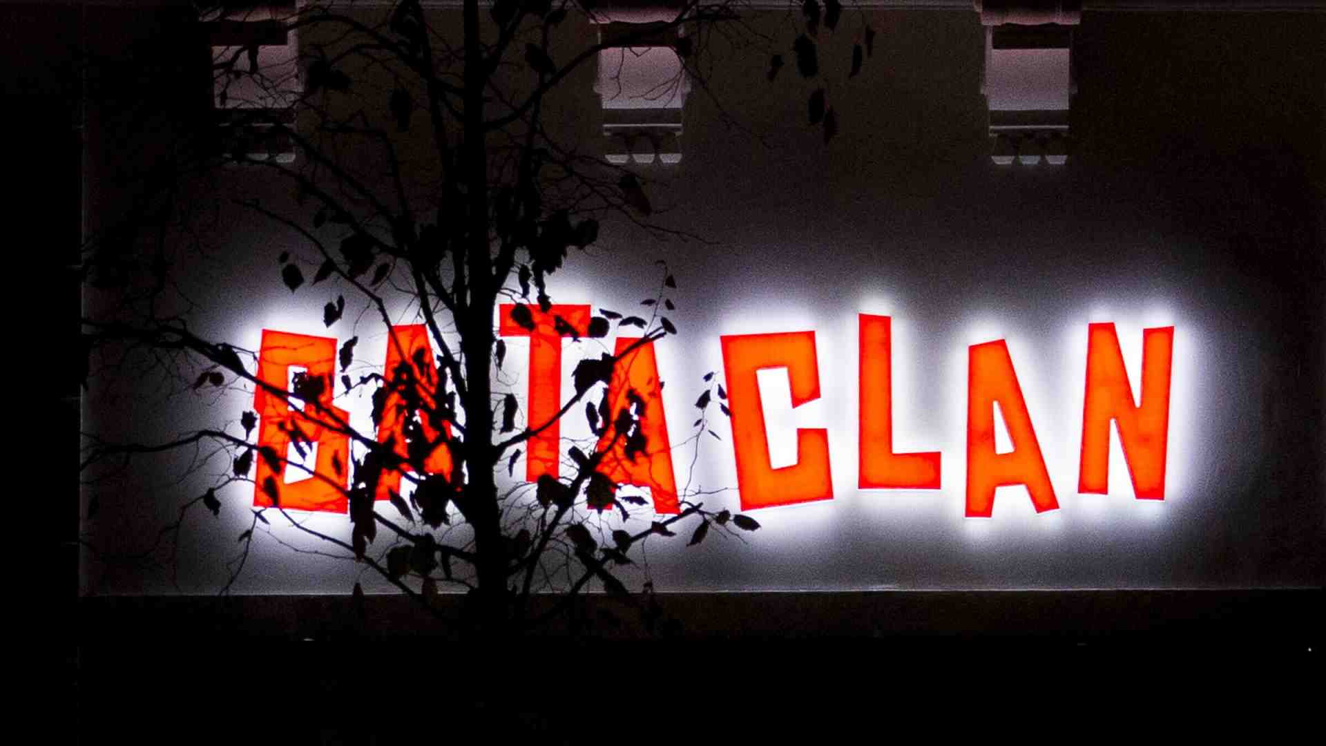 Immagine di Lo spettacolo antisemita al teatro Bataclan di Parigi