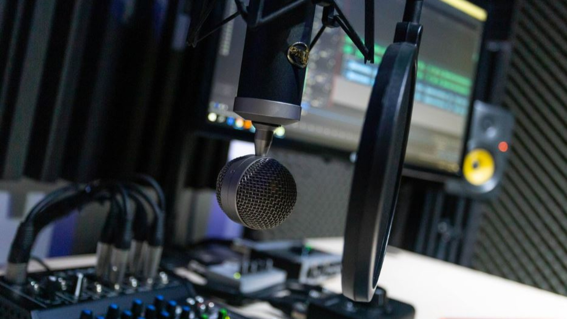 Immagine di Podcast, 12 milioni di ascoltatori al mese. Ma il modello “pay” ancora non c'è