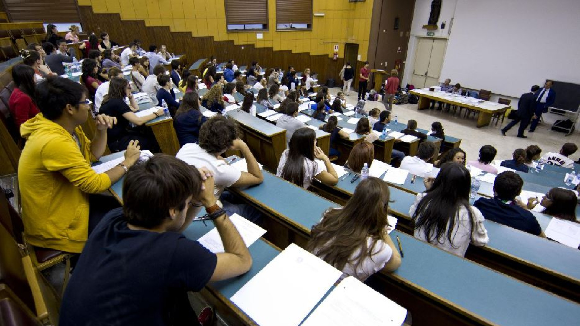 Immagine di Europee, sì al voto per gli studenti fuori sede. Cosa cambia