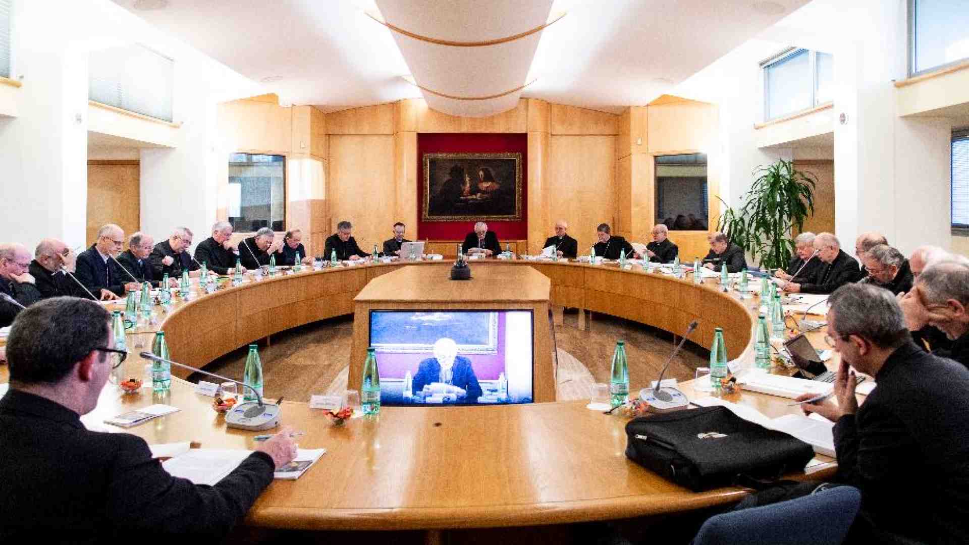 Immagine di Dall'ascolto alla "profezia", un itinerario in tre fasi