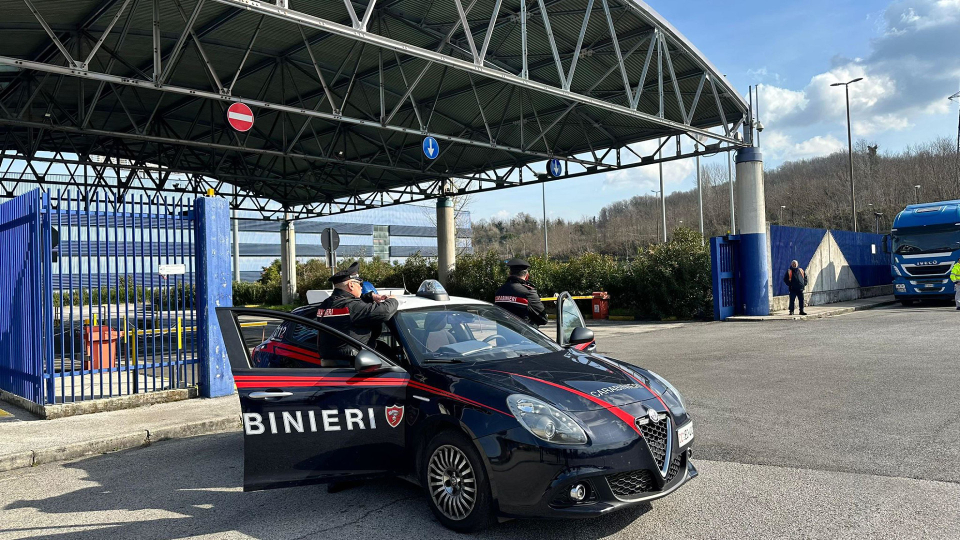 Immagine di Schiacciato da un macchinario, muore un altro operaio: sono 148 da inizio anno