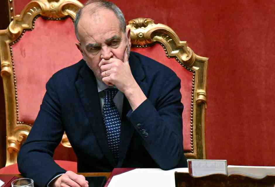 Il ministro degli Affari regionali Roberto Calderoli (Ansa)