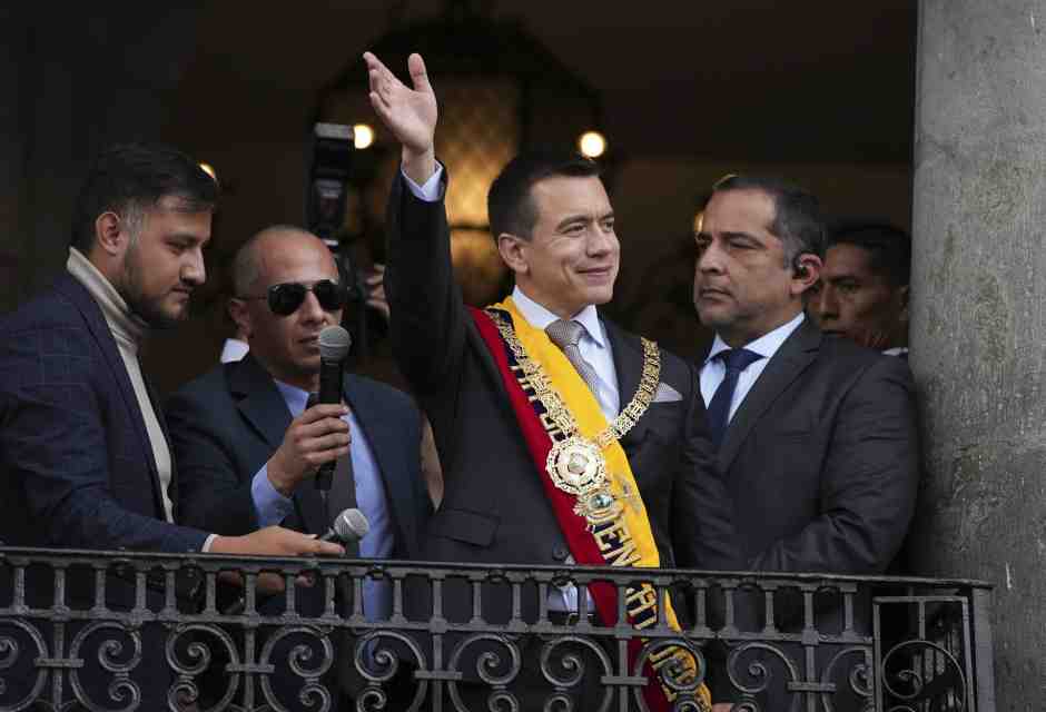 L’Ecuador, la guerra in Ucraina e la diplomazia delle banane del Cremlino