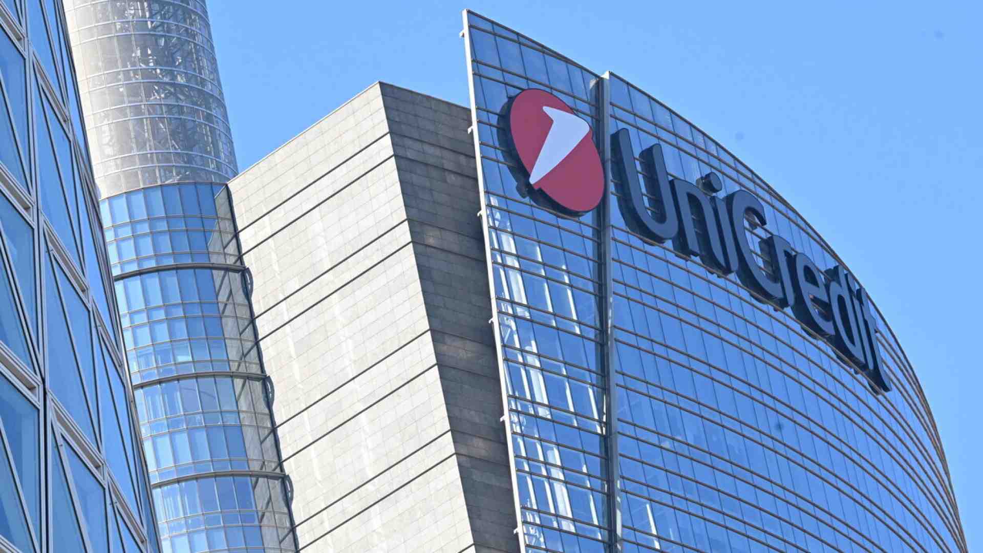 Immagine di Chi sogna le costose nozze Unicredit-Generali