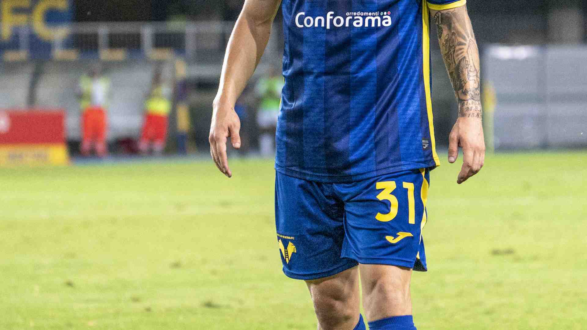 Immagine di Bologna cinico, l'Hellas mastica amaro: 2-0