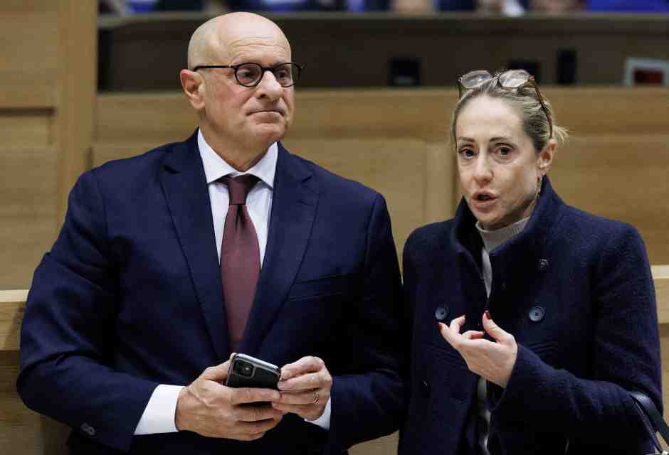 Le idi di Marzo di FdI. Il congresso di Roma per Meloni è peggio di un G7. E c'è pure un (altro) cognato