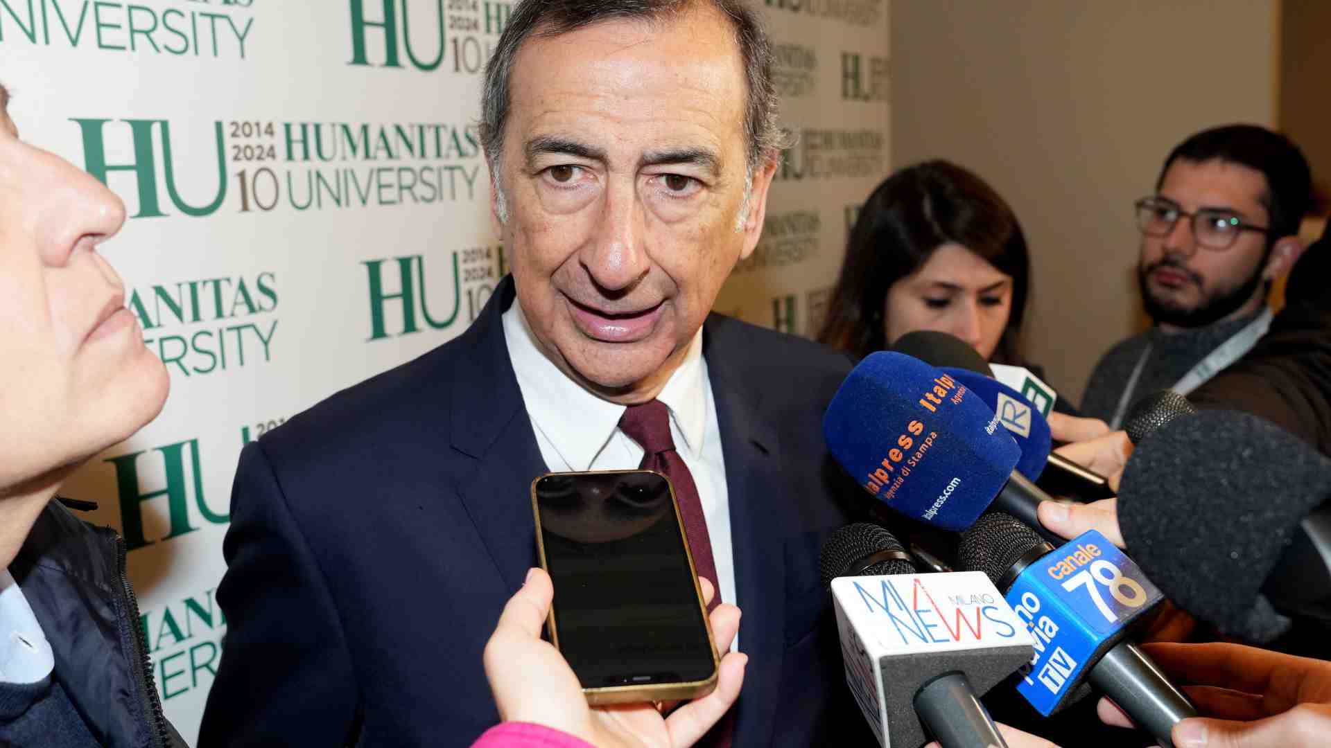 Immagine di Sugli affitti brevi Sala attacca Santanché: nessuna limitazione