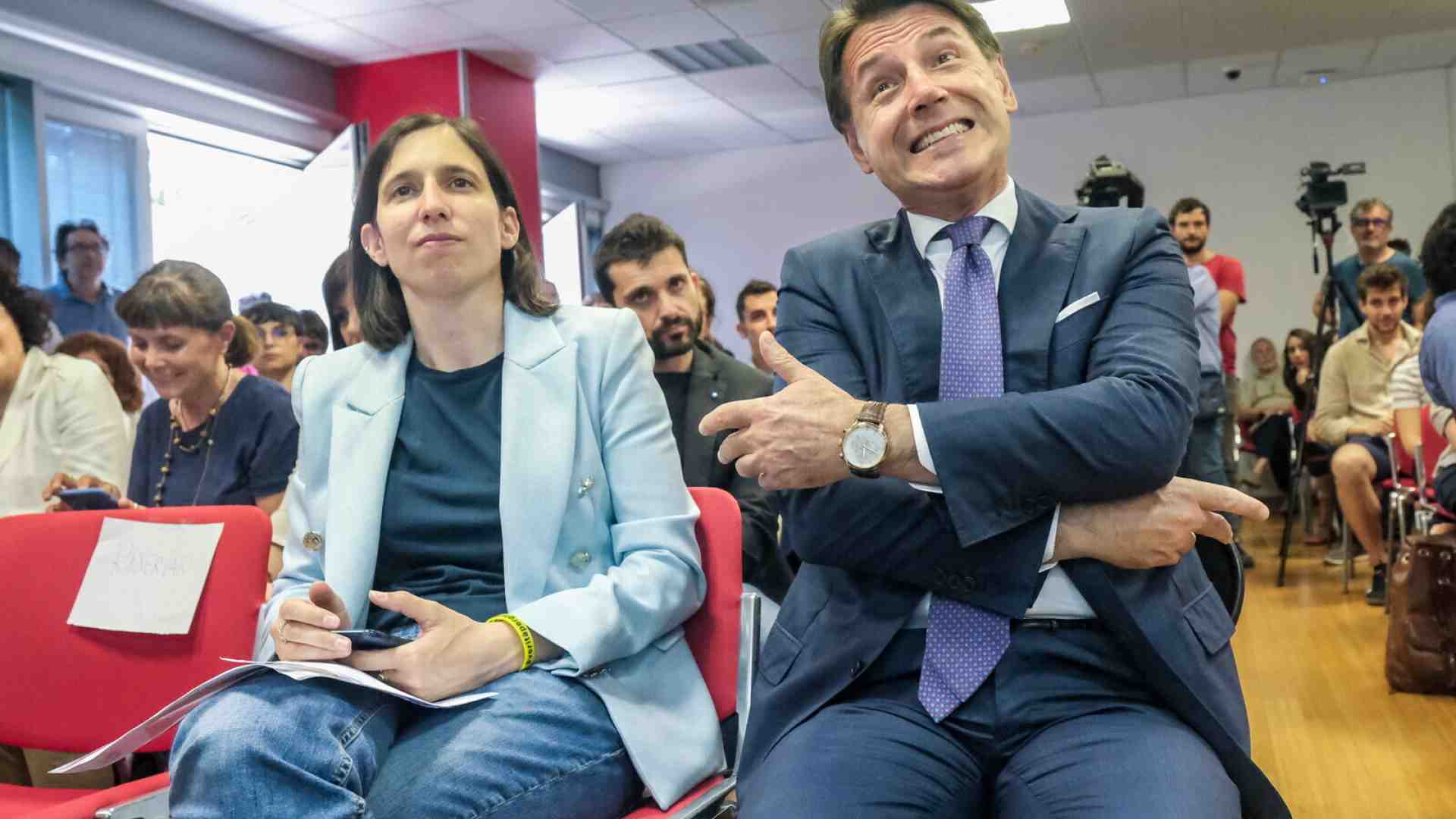 Immagine di O di qua o di là. Uniti o divisi: l’opposizione presto dovrà scegliere