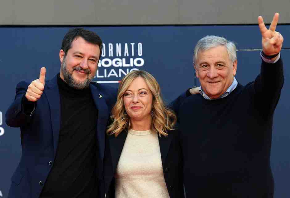 Meloni a pranzo con Salvini e Tajani