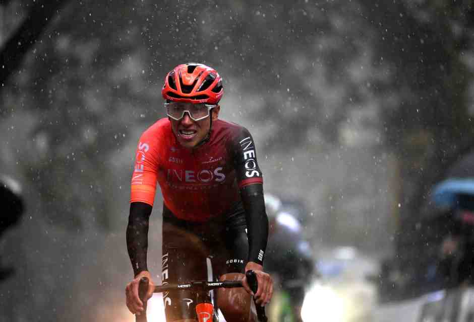 Egan Bernal durante la quarta tappa del O Gran Cami&ntilde;o 2024 (foto Dario Belingheri/Getty Images)<br />