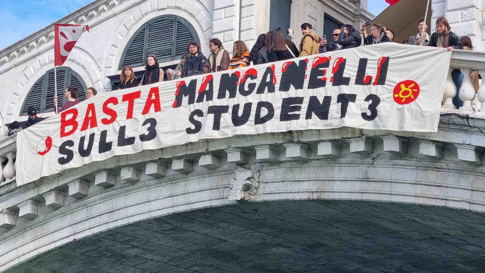 Immagine di I giovani cattolici: chiediamo giustizia per gli studenti picchiati