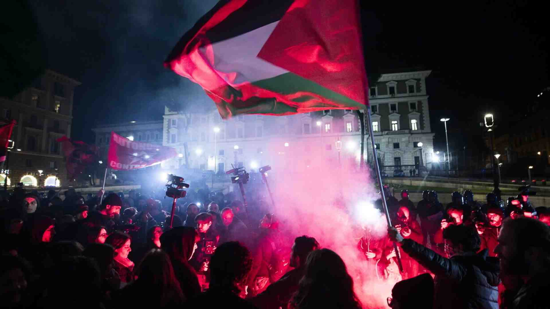 Immagine di “Gli ebrei a Firenze vivono un momento difficile”, dice il presidente della comunità ebraica