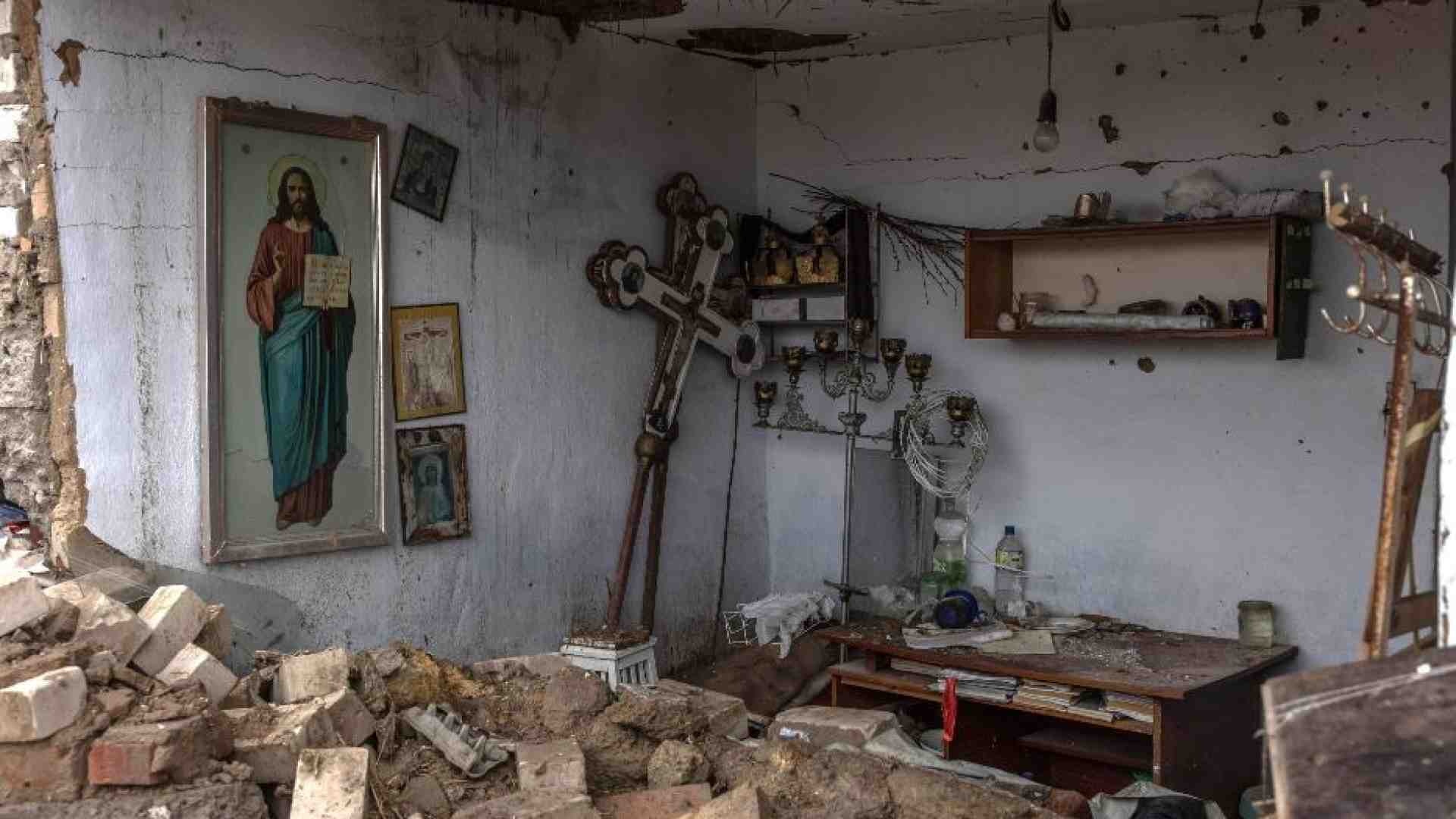 Immagine di Preti uccisi e chiese sequestrate: così l'esercito russo perseguita le fedi