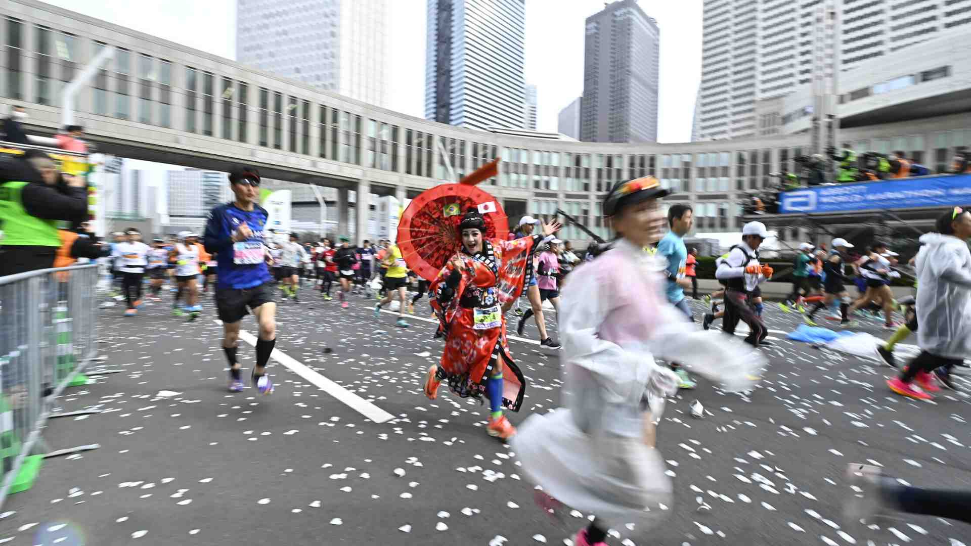 Immagine di Il Giappone ha iniziato a correre e a divertirsi correndo. Il successo della maratona di Tokyo