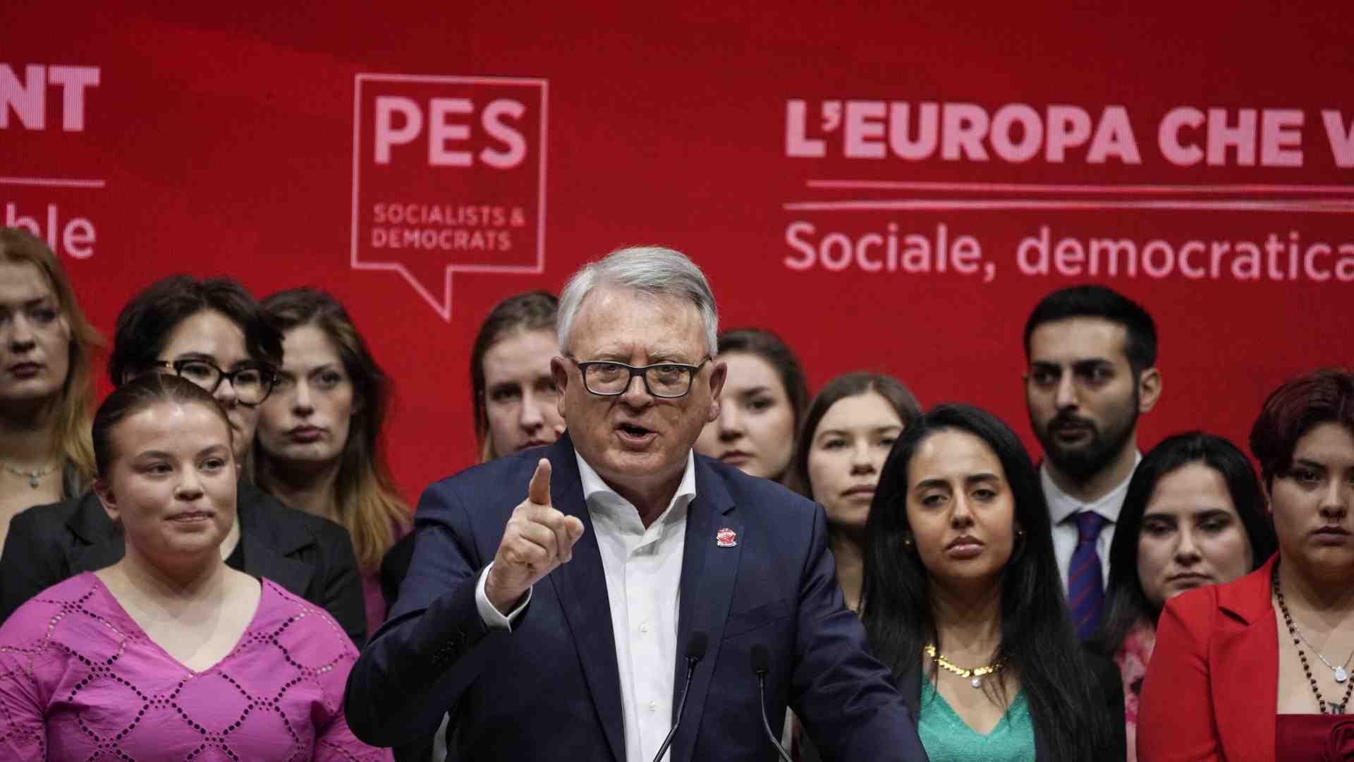 Immagine di Il Pse a rischio estinzione politica, nonostante la forza numerica