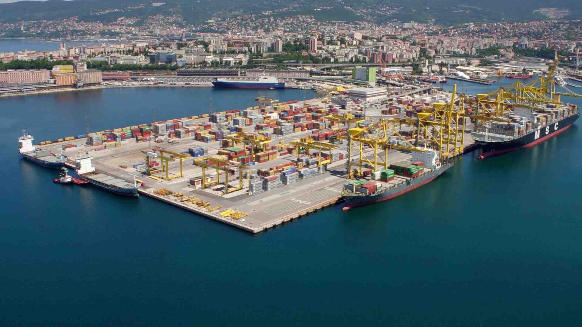 Immagine di Trieste trema: per la presidenza del porto si teme l’effetto Caligola