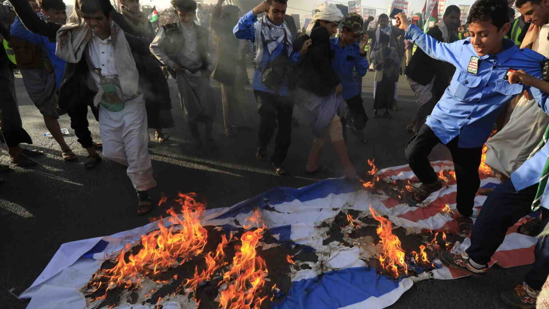 Immagine di Chi trasforma il negazionismo in verità giudiziaria. Cosa è successo nei tribunali dopo il 7/10