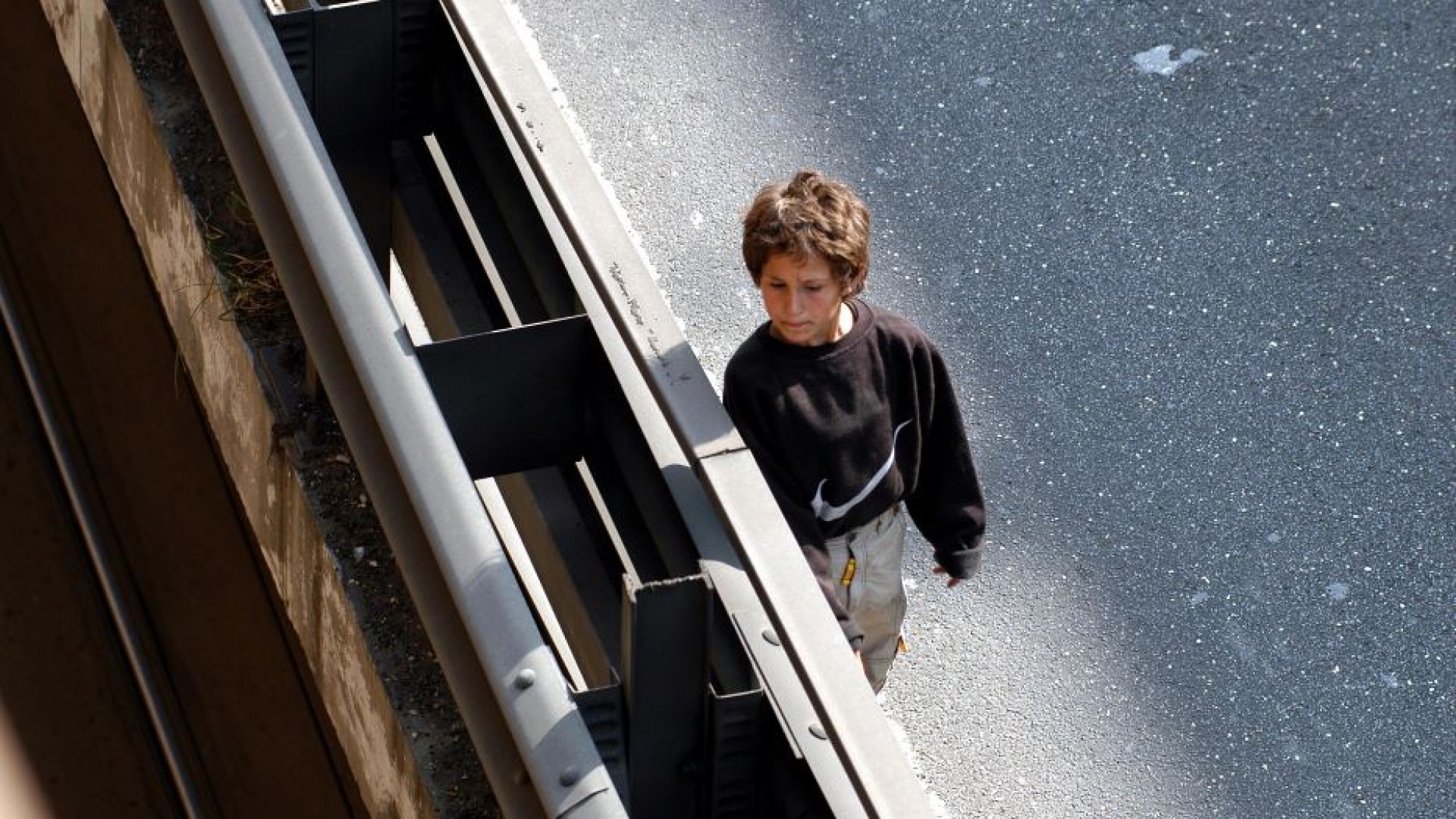 Immagine di Il dramma dei minori stranieri soli: «Scomparsi 11.810 ragazzi»