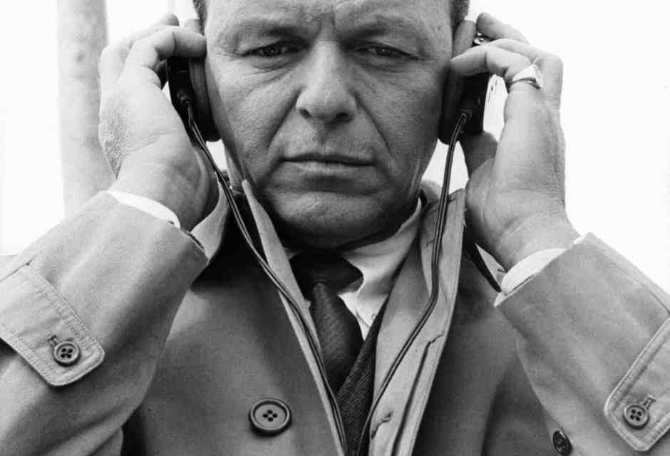 Frank Sinatra in una scena del film "The Naked Runner", 1967. (Warner Brothers/Getty Images)&nbsp;<br />