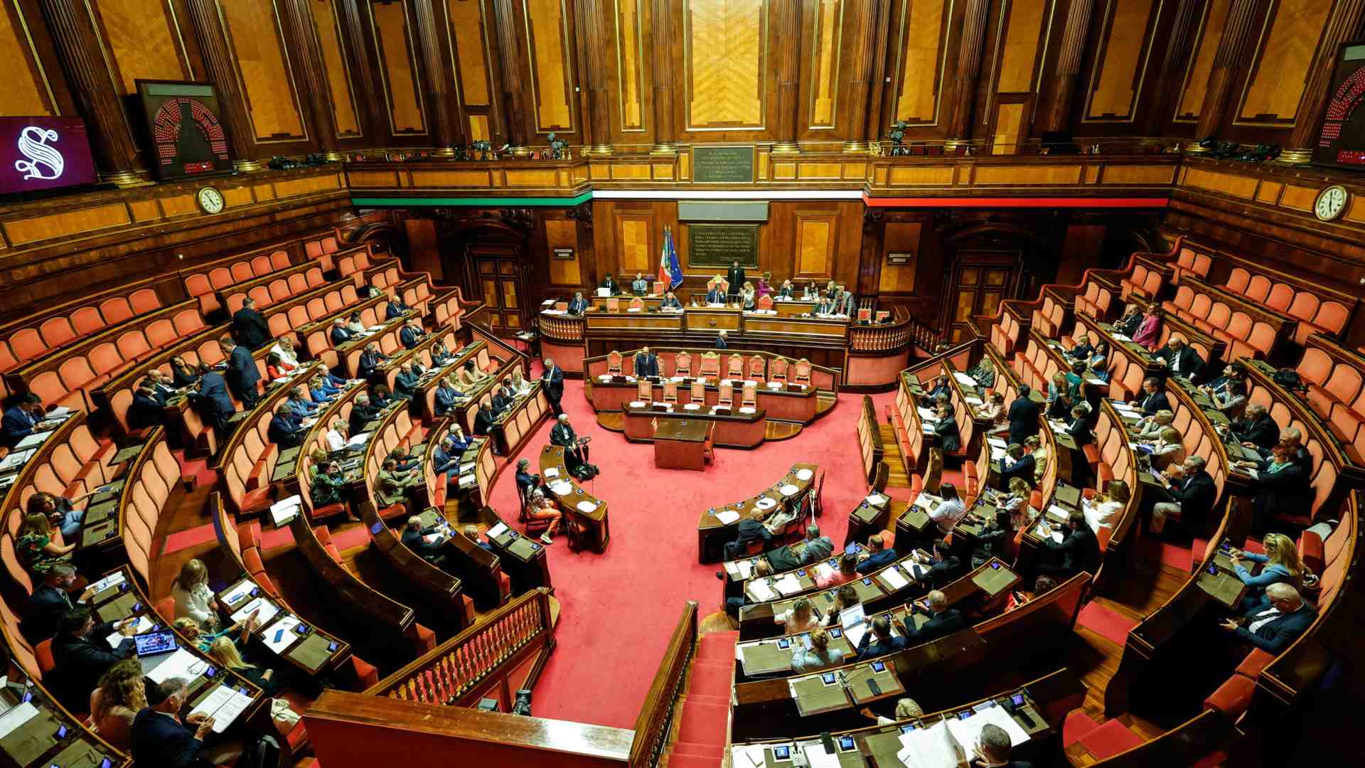 Immagine di Perché la legge sul finanziamento alle tv locali limita la pluralità d'informazione