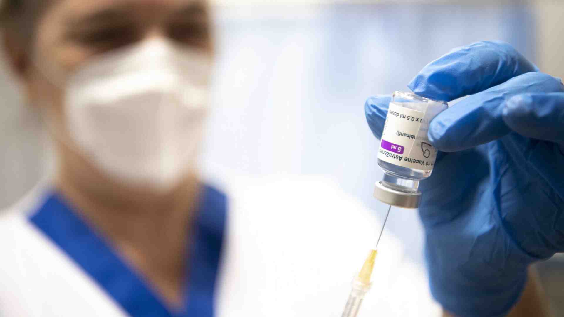 Immagine di In ottima salute dopo 217 dosi di vaccino anti Covid: il caso