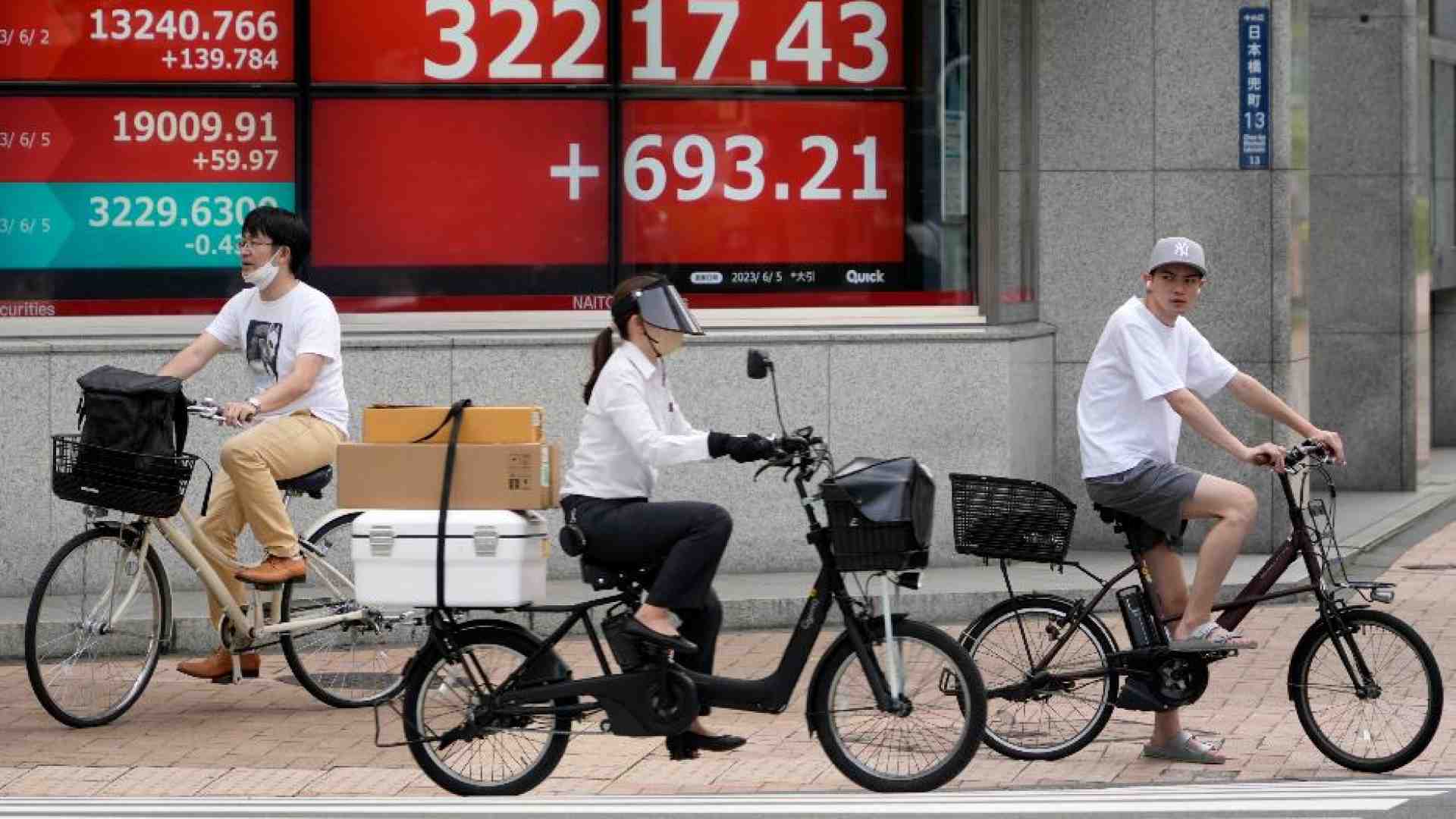 Immagine di In Giappone arrivano le multe per i ciclisti indisciplinati