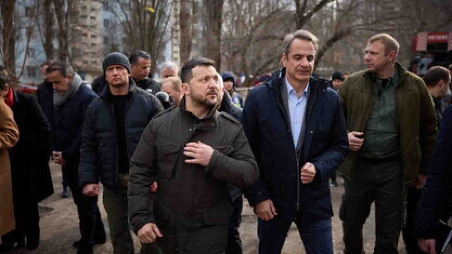 Immagine di Cosa sappiamo del missile russo che ha quasi colpito Zelensky e il premier greco Mitsotakis