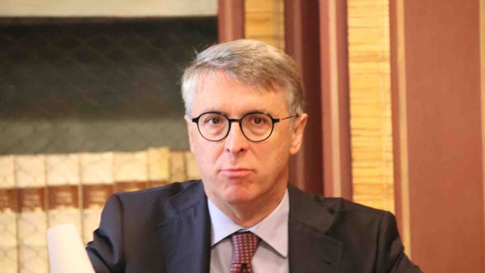 Immagine di Server, banche dati, accessi abusivi: l'«inquietante» mercato delle spie