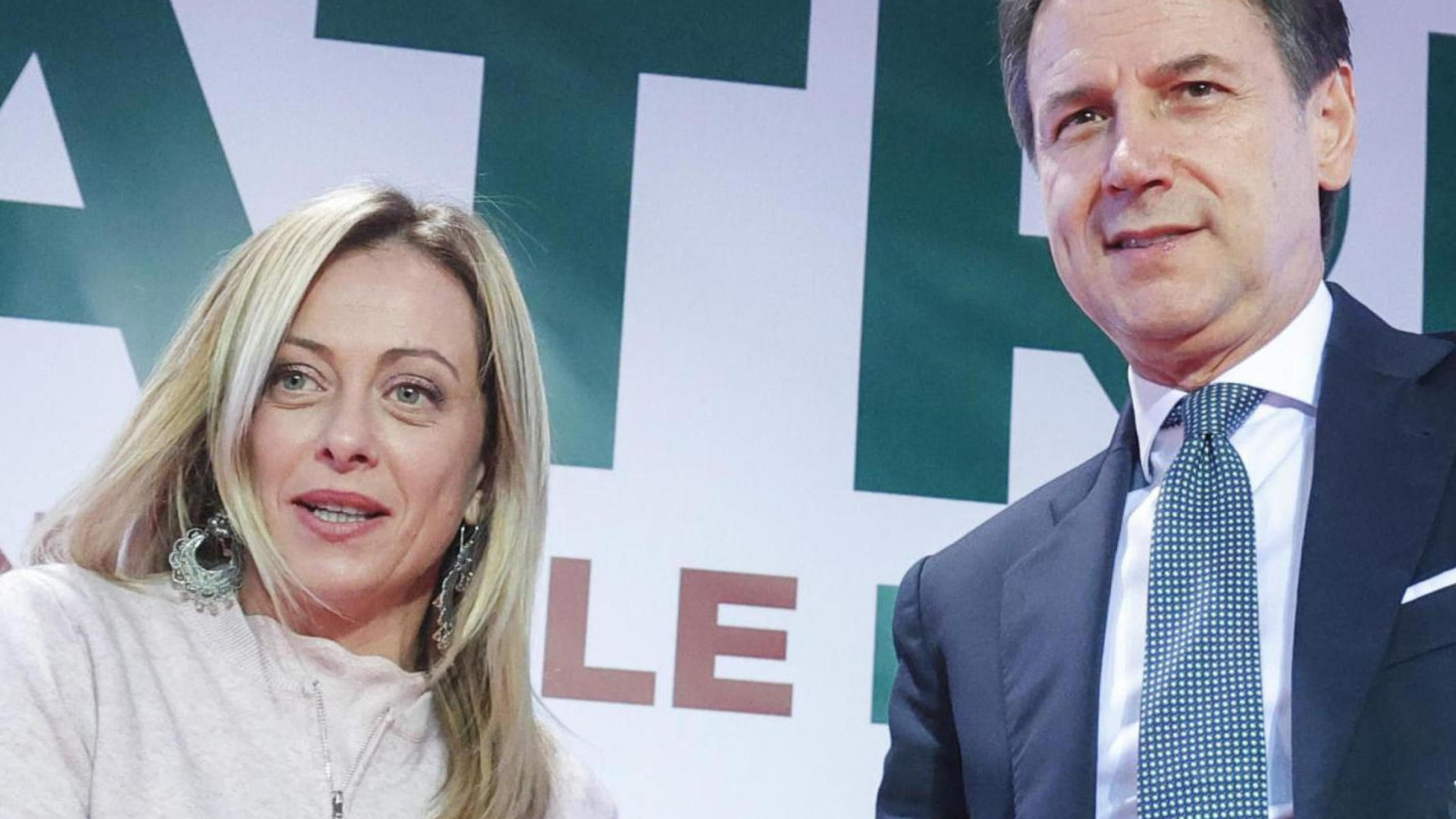 Immagine di Vittime, responsabili, indecisi. Che ruolo stanno giocando i partiti