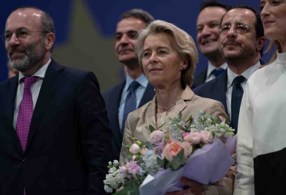 <span style="color: rgb(0, 128, 0); font-family: Arial, sans-serif; font-size: 12px; text-wrap: nowrap;">Ursula von der Leyen - foto via Getty Images</span>