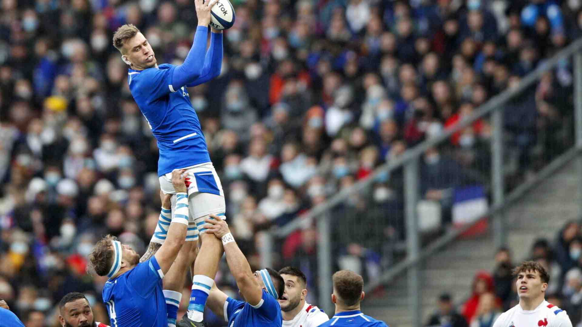 Immagine di Il rugby è "una partita di scacchi giocata in velocità". Intervista a Federico Ruzza