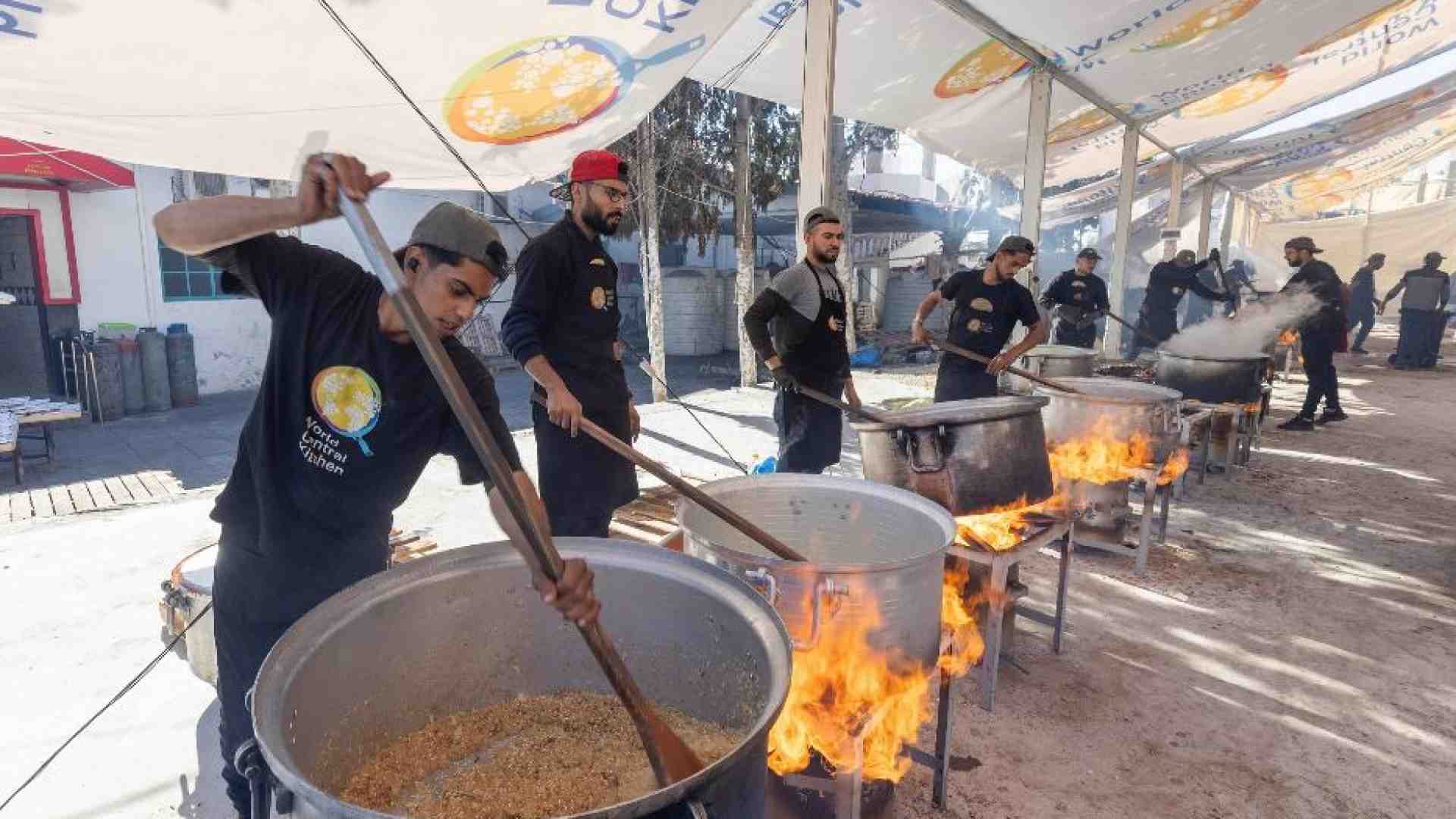 Immagine di Wck, l'Ong dello chef stellato che combatte la fame con i pasti pronti