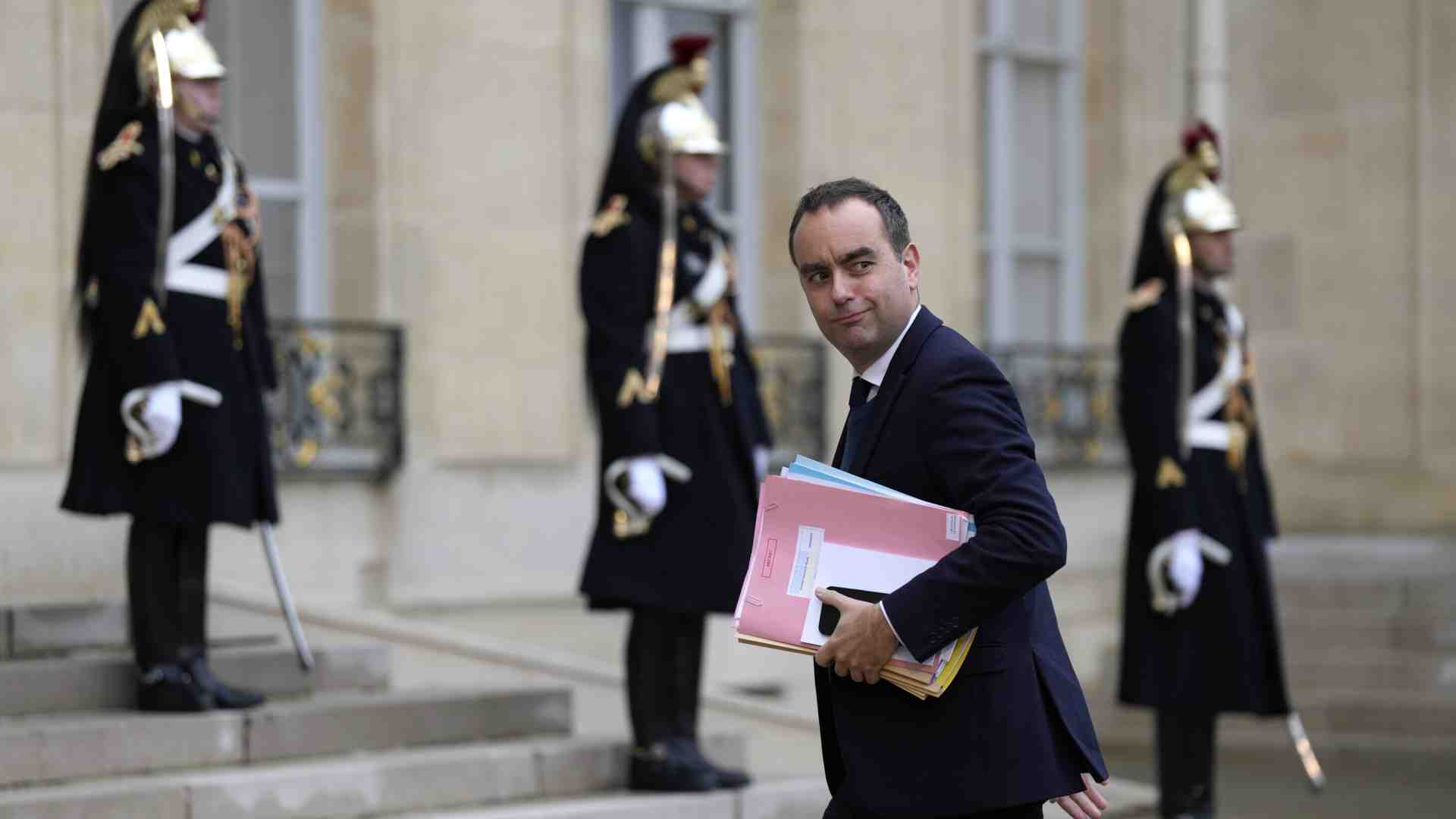 Immagine di Parigi si fa centro della strategia militare europea, anche con l’IA