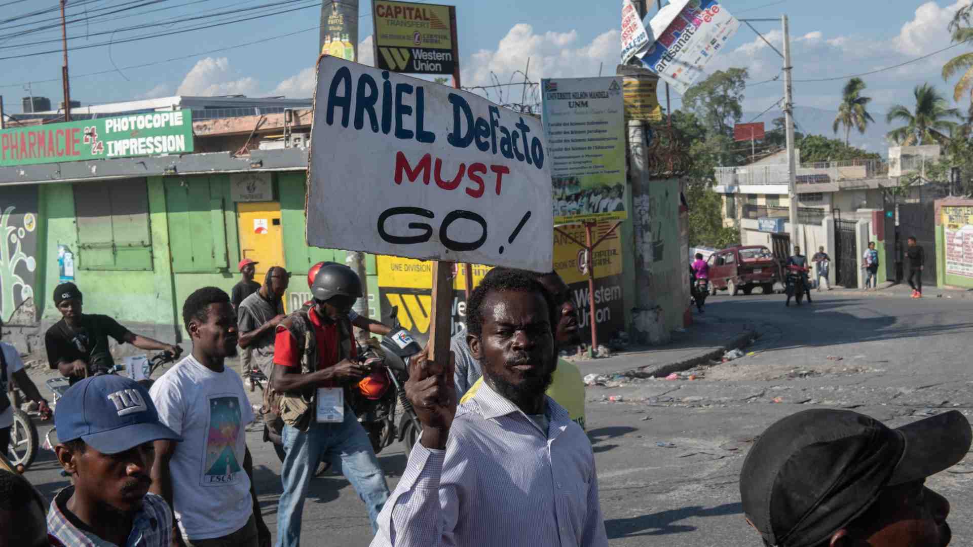 Immagine di Haiti in fiamme: si combatte al palazzo presidenziale