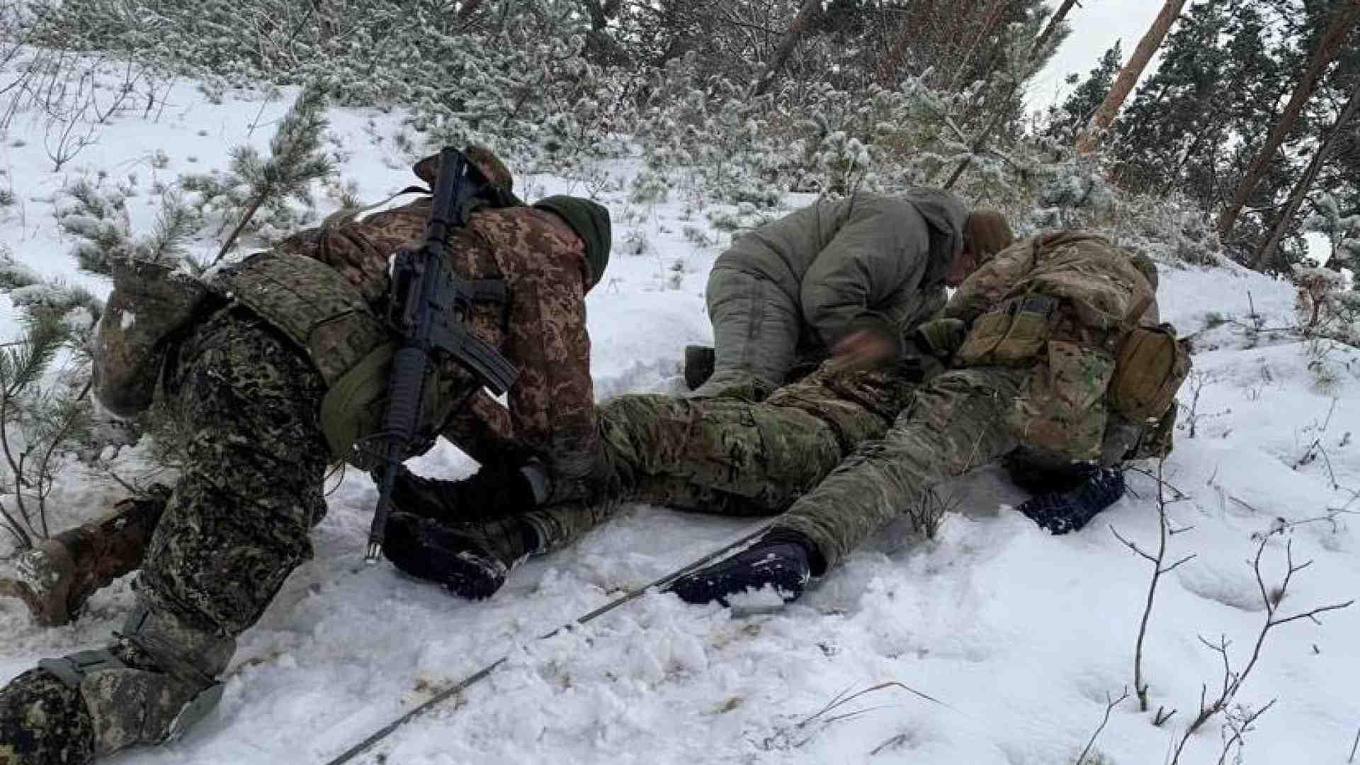 Immagine di La guerra invisibile dei sabotatori. La Russia che si ribella a Putin