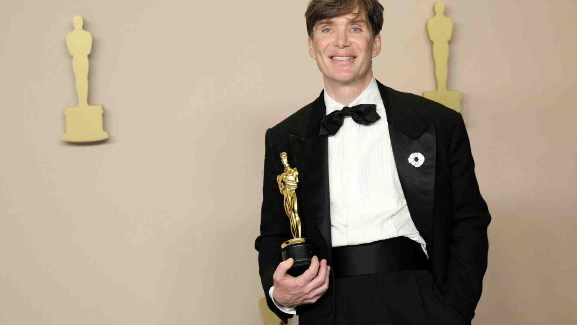 Immagine di Viva lo smoking creativo degli attori sul red carpet