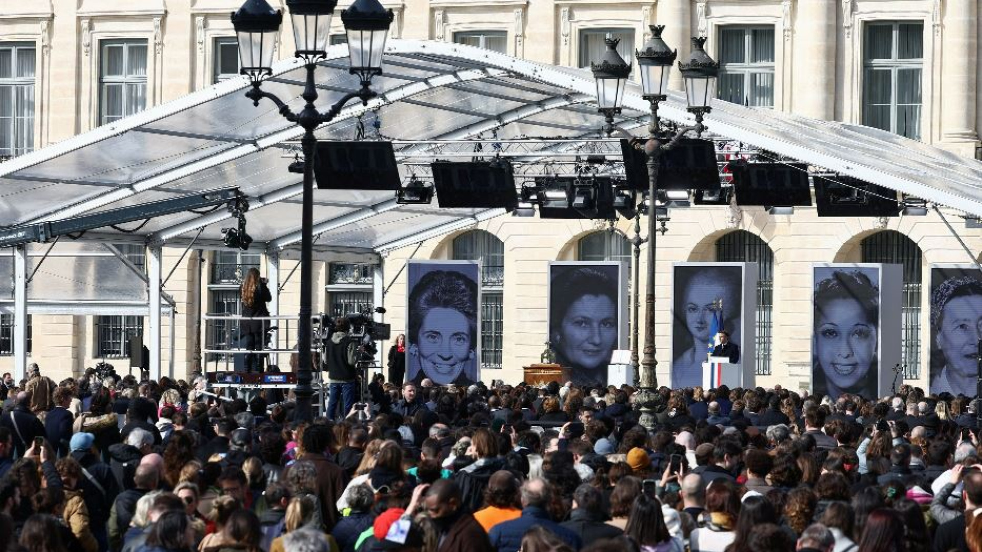 Immagine di La vita, il diritto, la “libertà di abortire”: la contro-rivoluzione francese