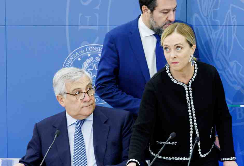 Salvini il "punkfascio". Vuole radunare ancora i sovranisti in Italia, Tajani si prende il centro