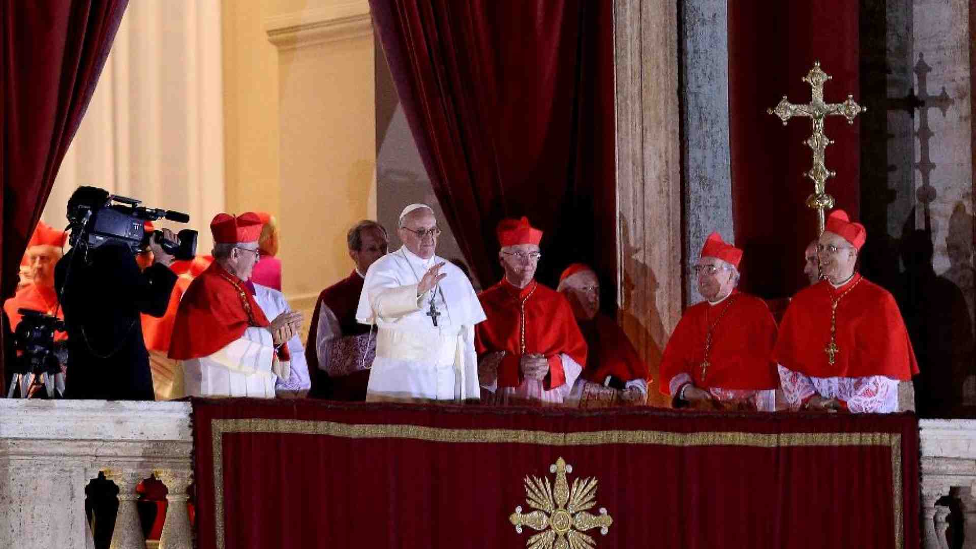 Immagine di Gli 11 anni di pontificato di papa Francesco, gli auguri della Cei