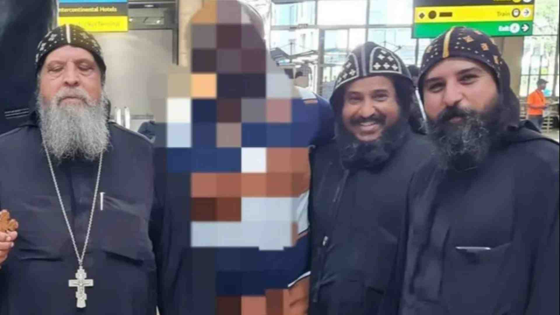 Immagine di Sudafrica, sacerdote ucciso in chiesa a colpi d'arma da fuoco