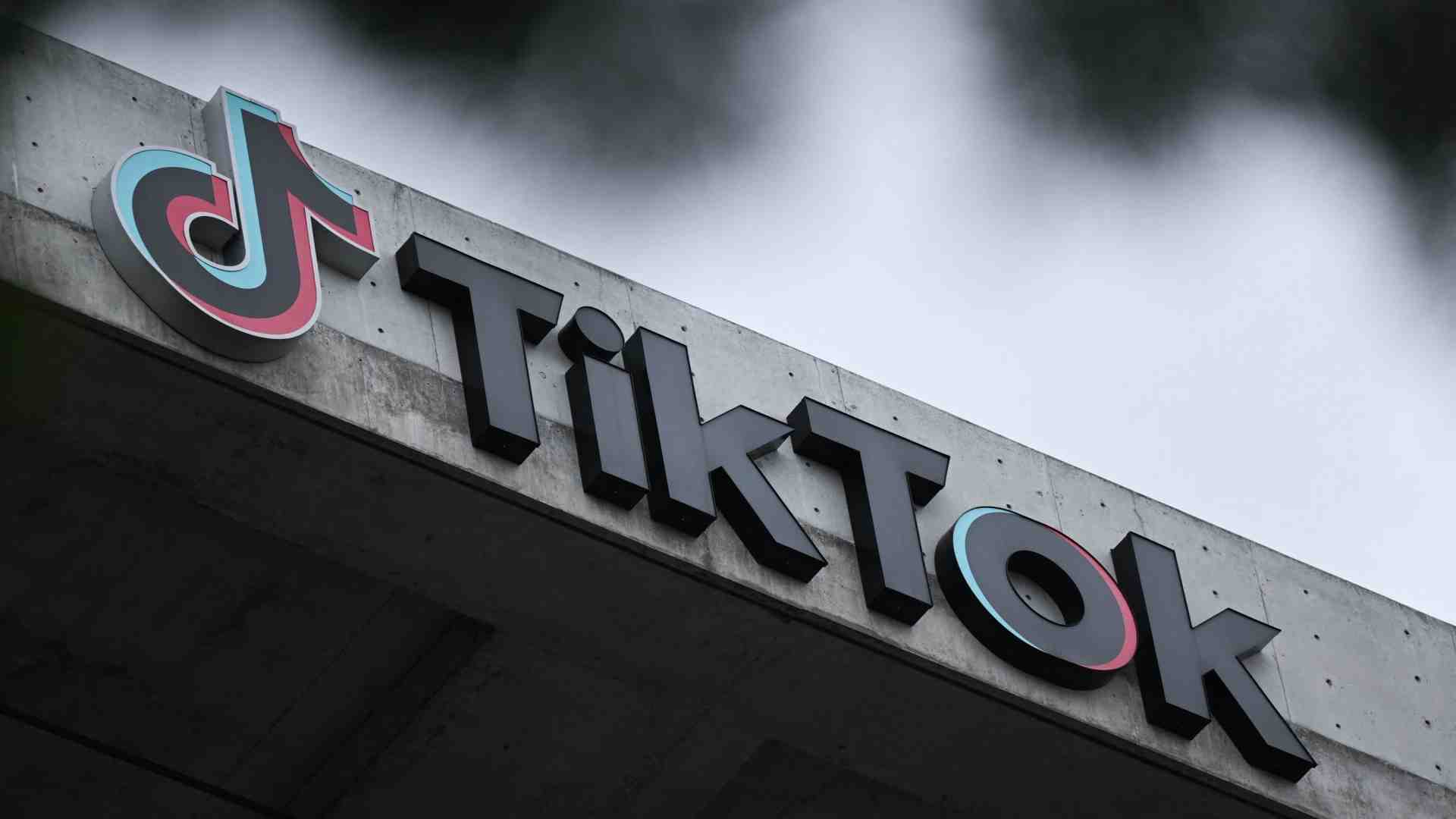 Immagine di L'Antitrust ha multato TikTok perché non ferma i video pericolosi