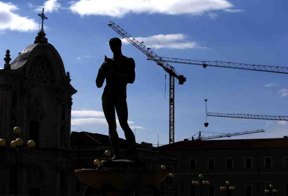 L'Aquila a dieci anni dal terremoto del 2009. Nella foto Piazza Duomo (Vincenzo Livieri - LaPresse)&nbsp;<br />