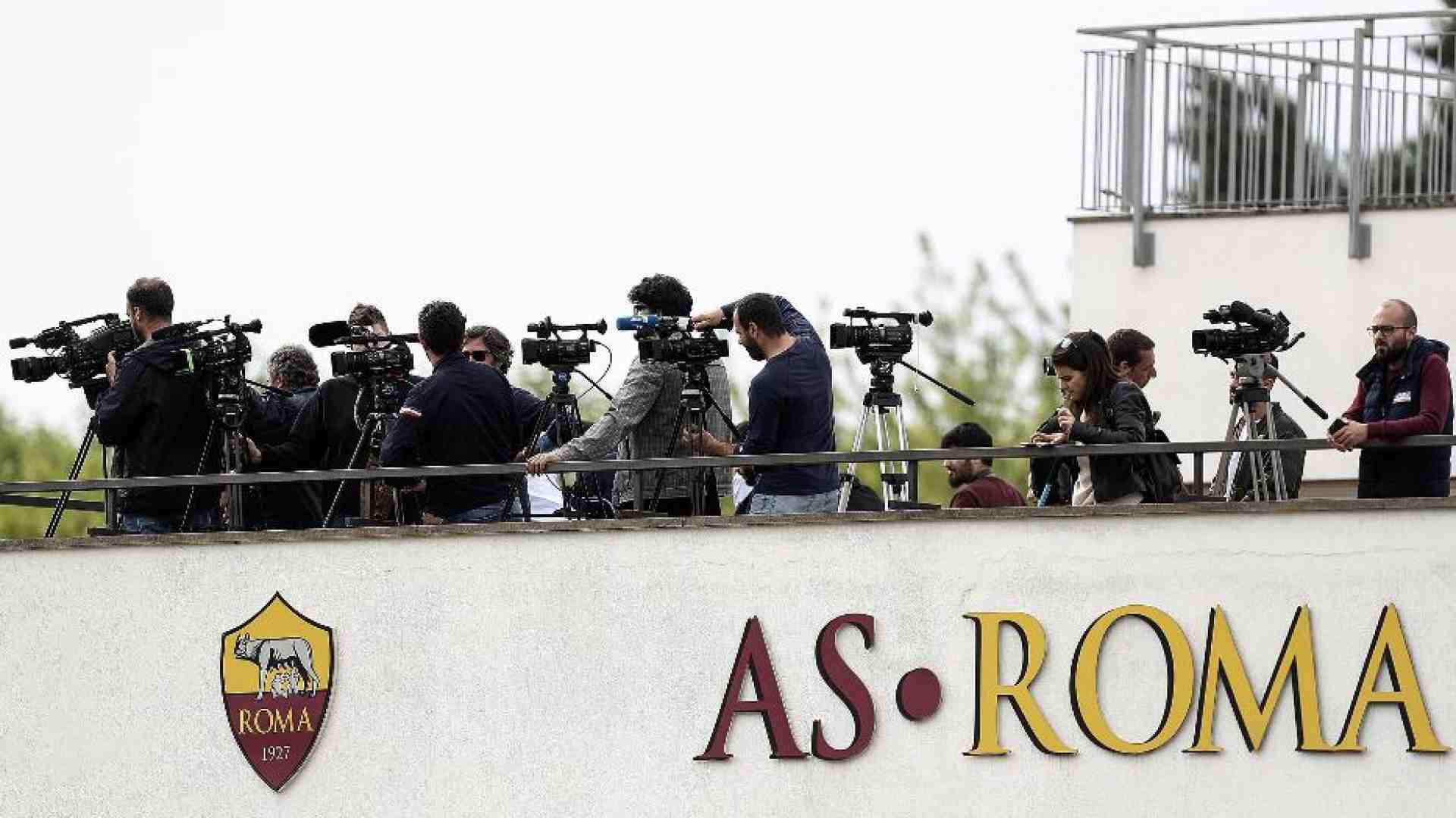 Immagine di Video hot trafugato, AS Roma: licenziata col partner, incompatibili coi minori