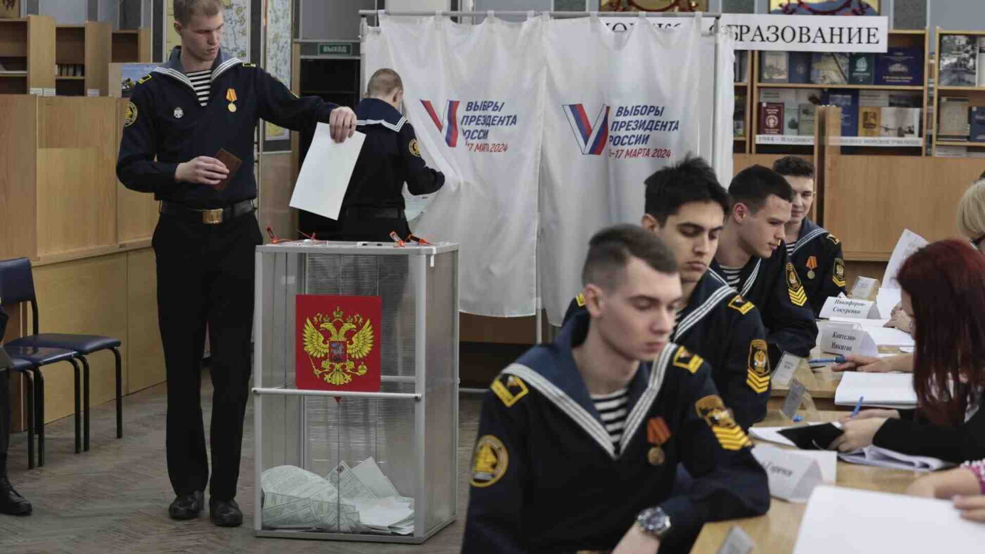 Immagine di Tutto quello che c'è da sapere sul voto in Russia, anche se sappiamo già chi vincerà