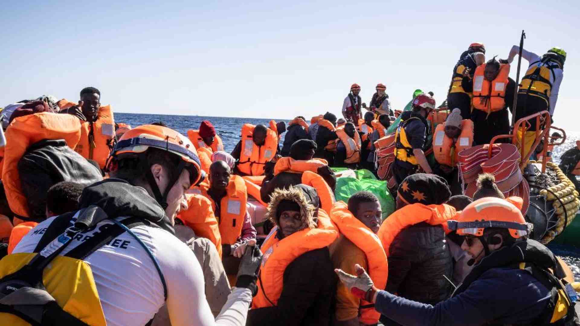 Immagine di Ocean Viking verso Ancona. E 275 sbarcano a Lampedusa