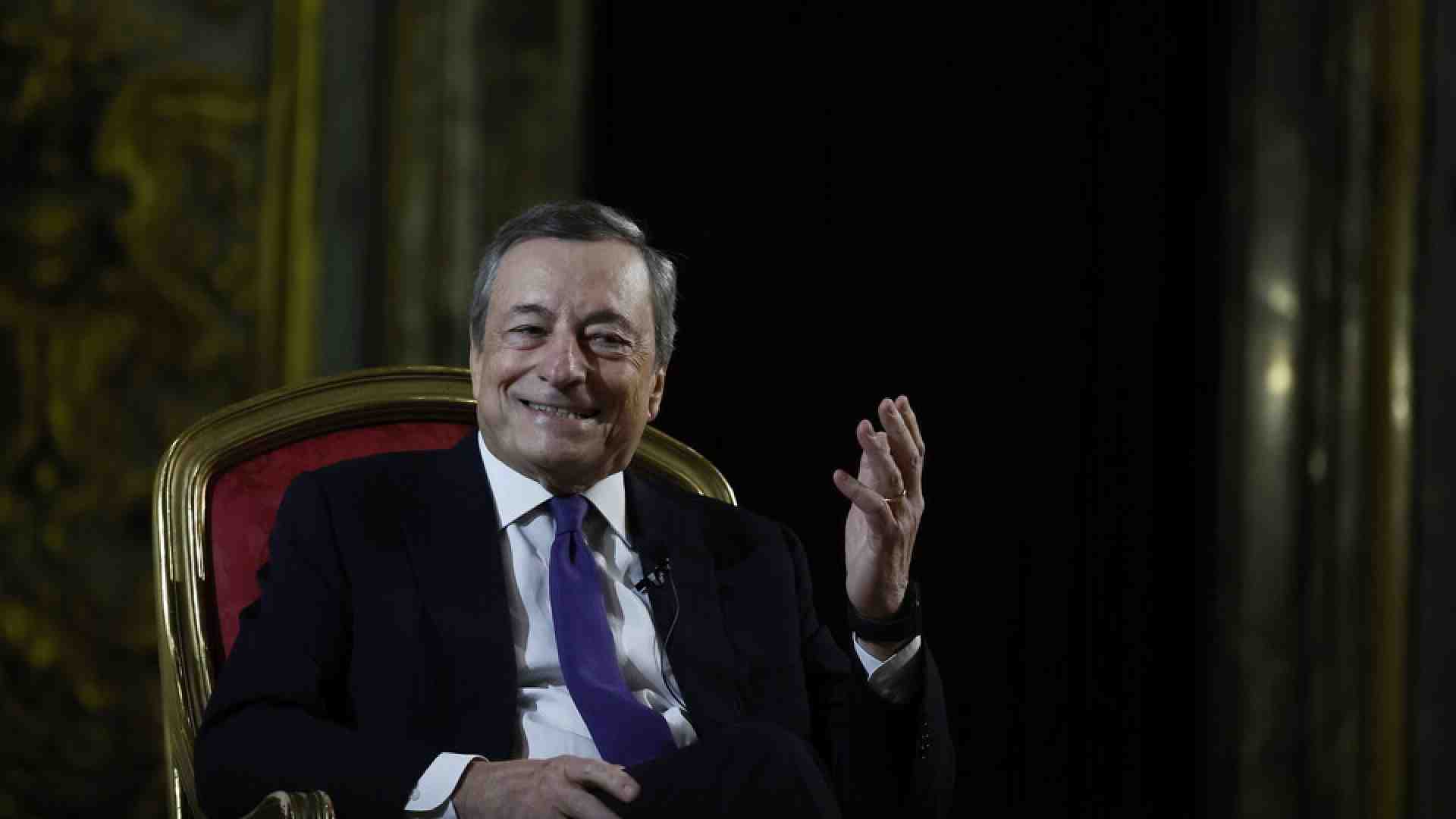 Immagine di "Mario Draghi è un perfetto presidente del Consiglio europeo", dice l'ex commissaria Hübner (Ppe)
