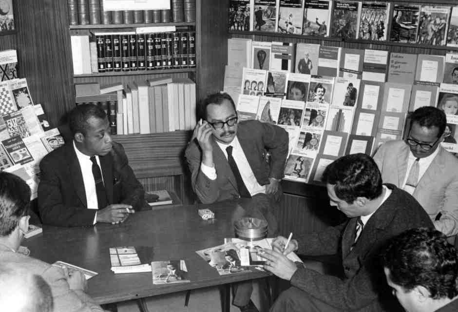 Giangiacomo Feltrinelli con James Baldwin (LaPresse) <br />