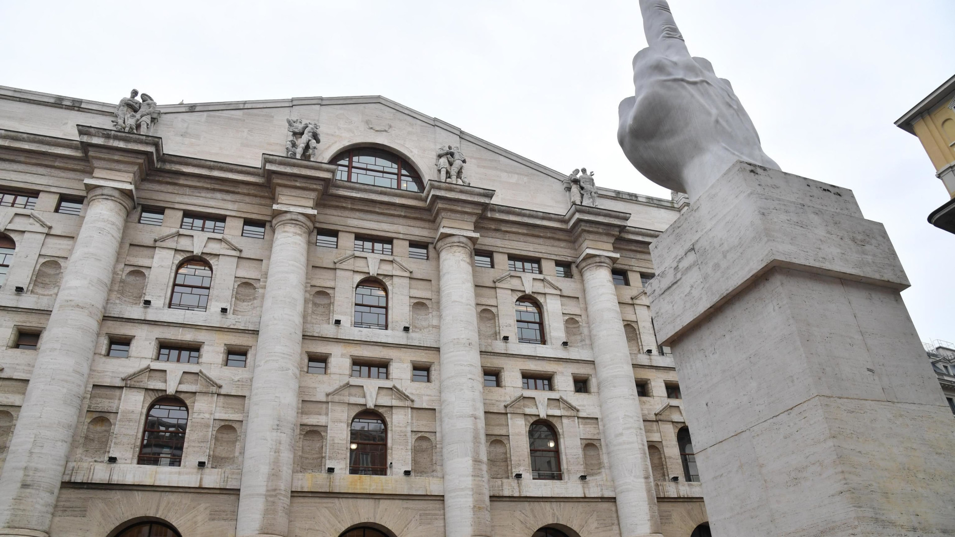 Immagine di Il boom di utili delle aziende spinge le Borse: record per Piazza Affari